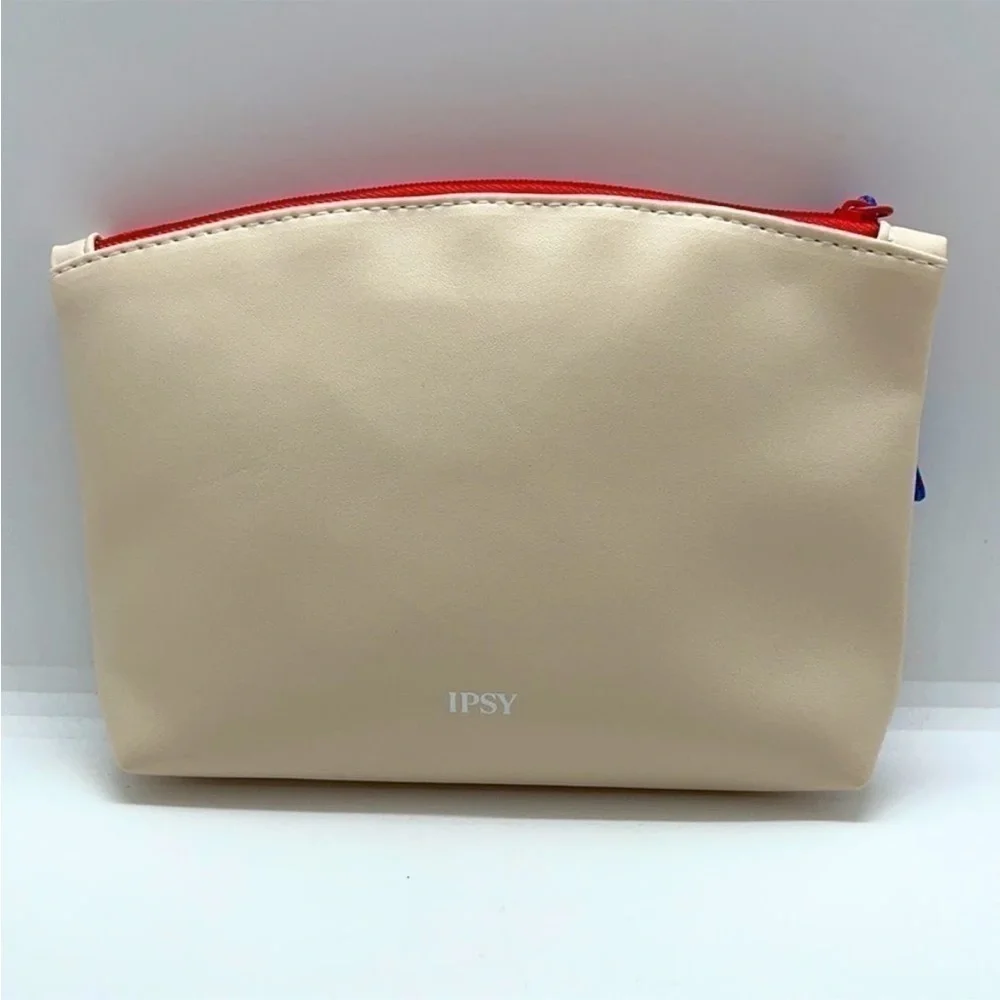 𝅺IPSY Makeup Bag | Confidence Comes From Within